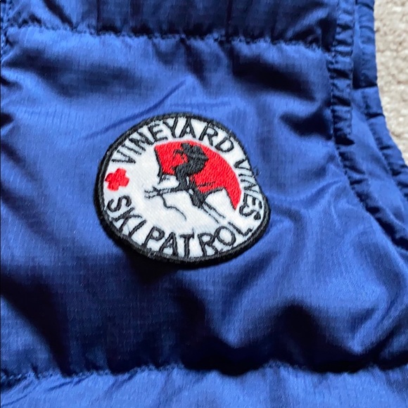 Vineyard Vines boys puffer vest - Picture 2 of 7